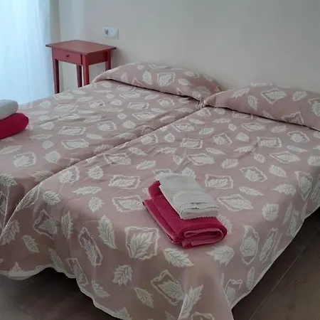 Apartment Amplio Piso Al Lado De La Playa En *